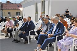 Otvorenie jaslí - dekoratívna grafika